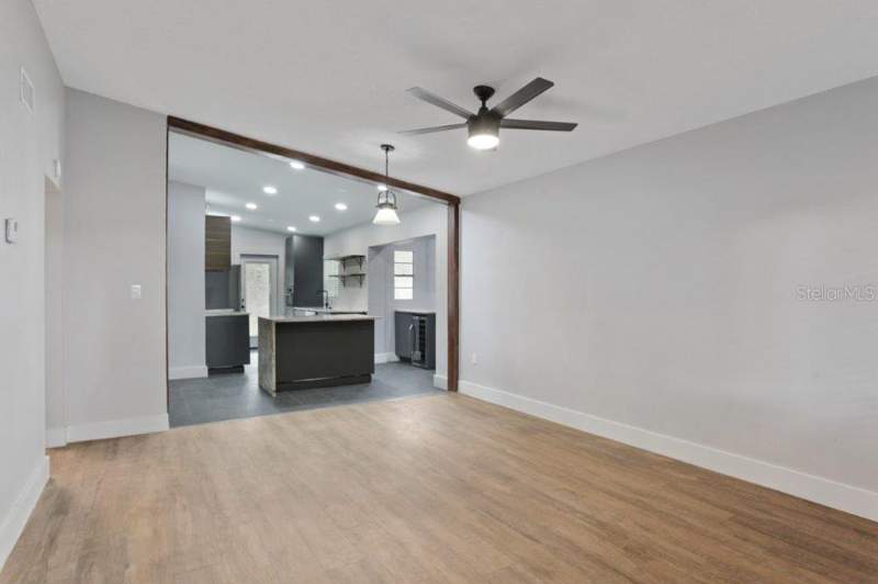3 bedroom Single Family Residence at 3417 SE Tennessee Terrace, Agnes Heights 0030, Orlando — photo 2