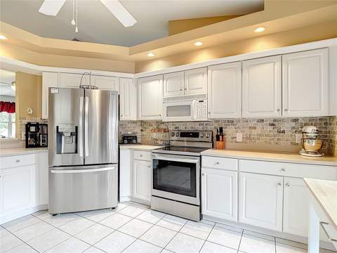 6353 Cardinal Crest Drive, New Port Richey FL - photo 21 of 69