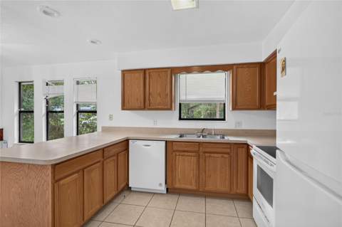 7714 SW 5th Place, Gainesville FL - photo 13 of 25
