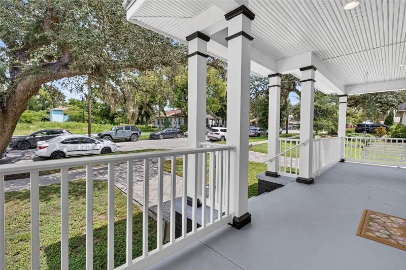 4 bedroom Single Family Residence at 208 W Ross Avenue, Highland Park 1st Add, Tampa — photo 5