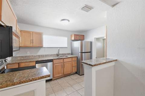 1410 E Waters Avenue, Tampa FL - photo 12 of 38