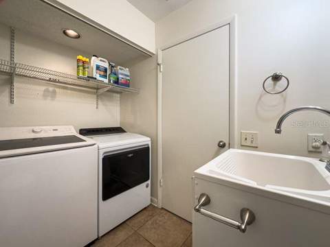 819 Oak Park Place, Brandon FL - photo 11 of 41