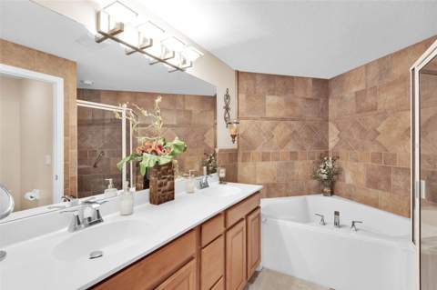 4533 Cinnamon Drive #2707, Sarasota FL - photo 24 of 32