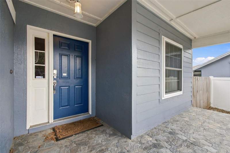 4 bedroom Single Family Residence at 24138 Twin Court, Twin Lake Phase One, Land O Lakes — photo 4