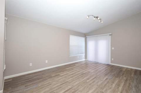 5443 Blueberry Drive, Orlando FL - photo 6 of 6