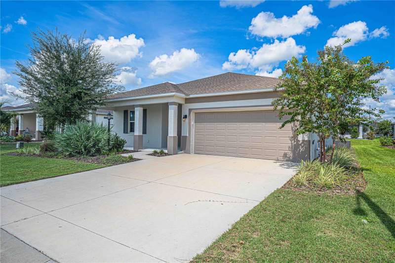 2 bedroom Single Family Residence at 8949 SW 76th Street, On Top Of The World / Weybourne Landing, Ocala — photo 1