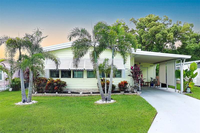 172 CLUBVIEW DRIVE #5 home for sale in Briar Creek Mobile Home Community Ii Condo