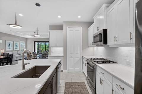 11699 Okaloosa Drive, Venice FL - photo 16 of 85