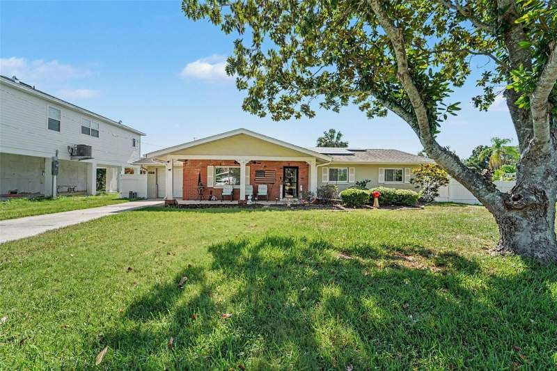 3 bedroom Single Family Residence at 8639 GREEN STREET, MARTHAS VINEYARD, PORT RICHEY — photo 1