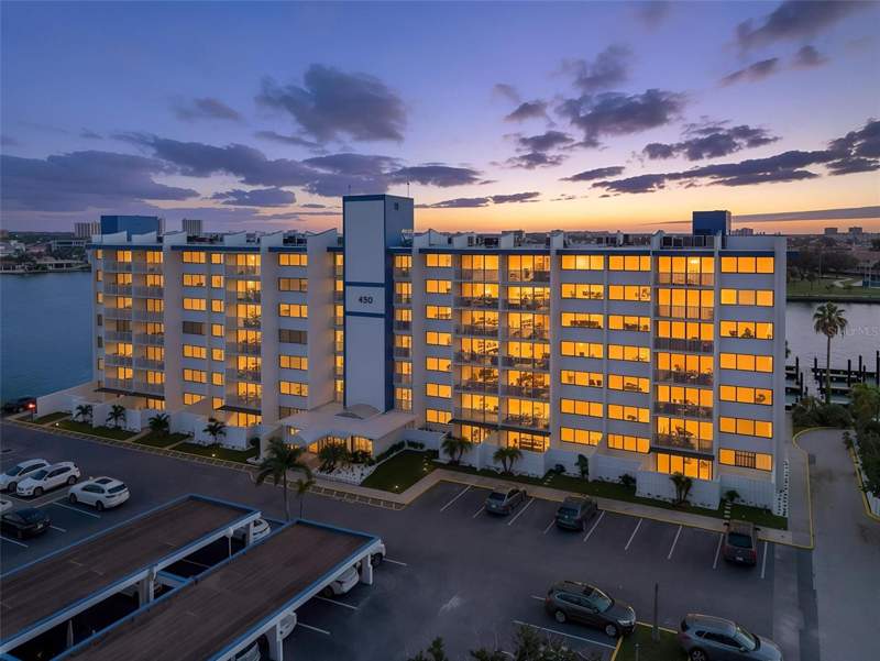 2 bedroom Condominium at 450 Treasure Island Causeway #201, Treasure Island Tennis & Yacht Club, Treasure Island — photo 1