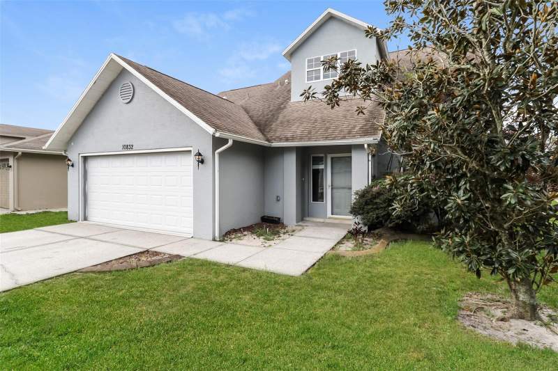 3 bedroom Single Family Residence at 10832 New Brighton Court, Oaks At River Ridge, New Port Richey — photo 2
