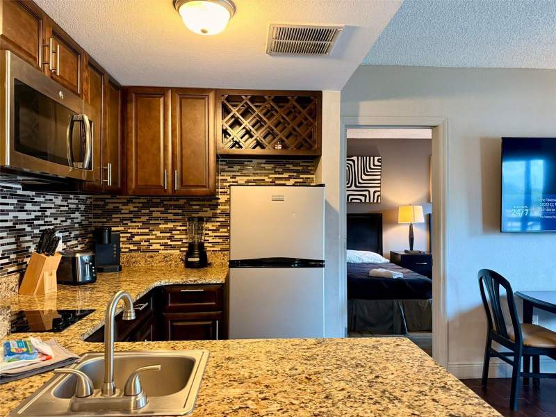 2 bedroom Condo - Hotel at 6165 Carrier Drive #2203, Enclave At Orlando Ph 02, Orlando — photo 3