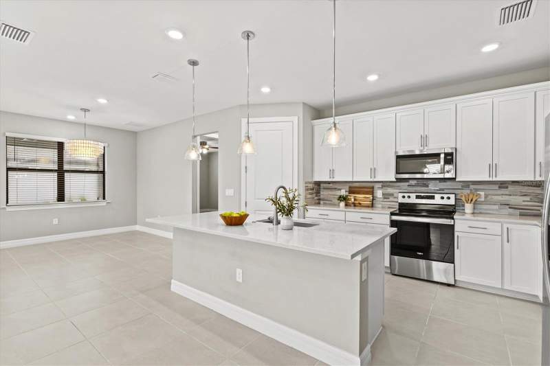 3 bedroom Single Family Residence at 2534 Gabel Oak Drive, Cedar Grove Ph 2B, North Port — photo 5