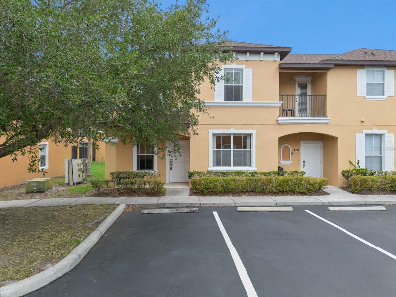 4 bedroom Townhouse at 2714 Bushman Drive, Regal Oaks, Kissimmee — photo 3