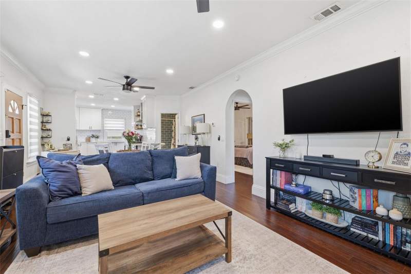 2 bedroom Single Family Residence at 2237 14th Avenue, Highland Terrace, St Petersburg — photo 5