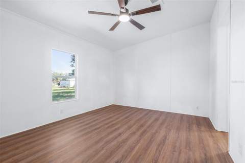 8833 Nundy Avenue, Gibsonton FL - photo 14 of 30