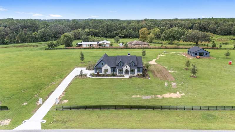 4 bedroom Farm at 11324 NW 50 Lane, Sand Hill Creek, Ocala — photo 2