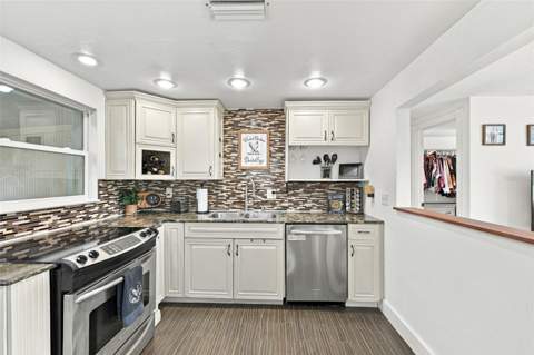 1684 Coral Way, Largo FL - photo 24 of 56