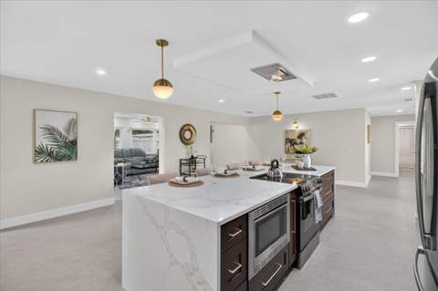 10100 Paradise Boulevard, Treasure Island FL - photo 10 of 48