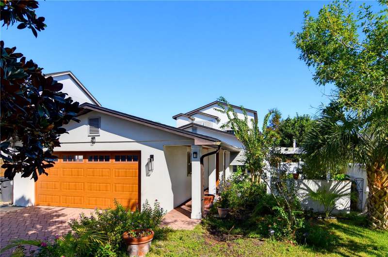 1611 CHESTNUT AVENUE home for sale in Lake Knowles Terrace Homes for Sale: 1 Listing, Median $1.12M