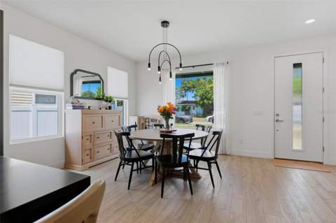 5160 Dartmouth Avenue, St Petersburg FL - photo 6 of 59