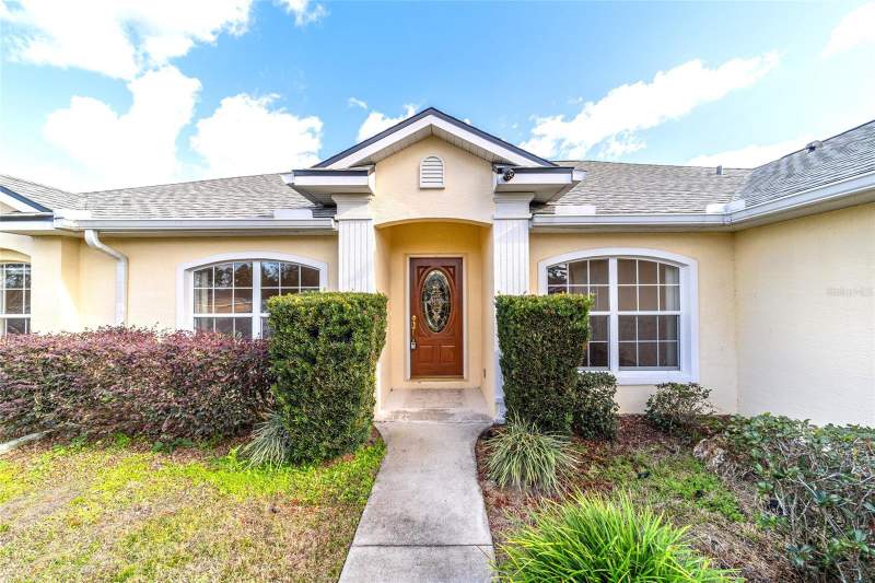 3 bedroom Single Family Residence at 9611 SW 45th Avenue, Kingsland Country Estate, Ocala — photo 2