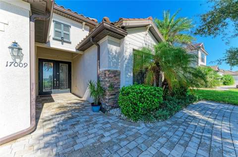 17009 Polo Trail, Bradenton FL - photo 16 of 97