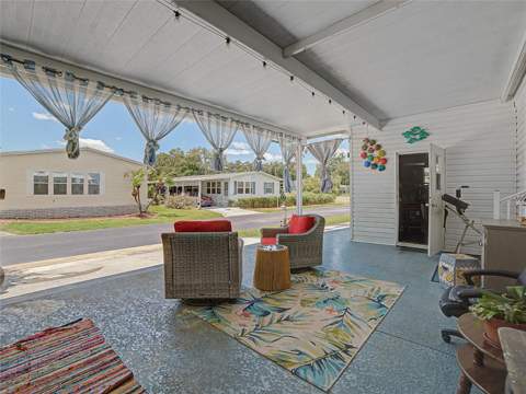 37513 Campo Avenue, Zephyrhills FL - photo 9 of 41