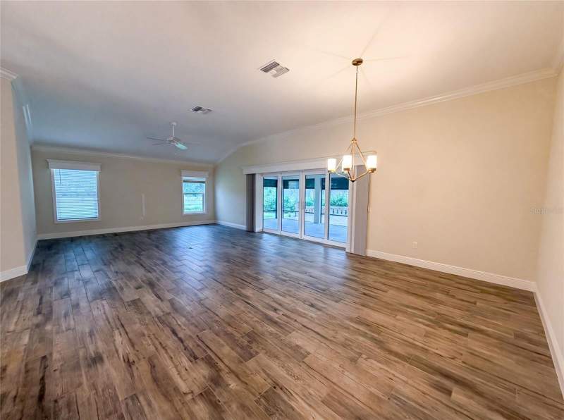 3 bedroom Single Family Residence at 314 Jameson Loop, Villages/Southern Oaks Un #58, The Villages — photo 3