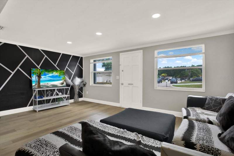 2 bedroom Single Family Residence at 3920 Beacon Square Drive, Beacon Square, Holiday — photo 5