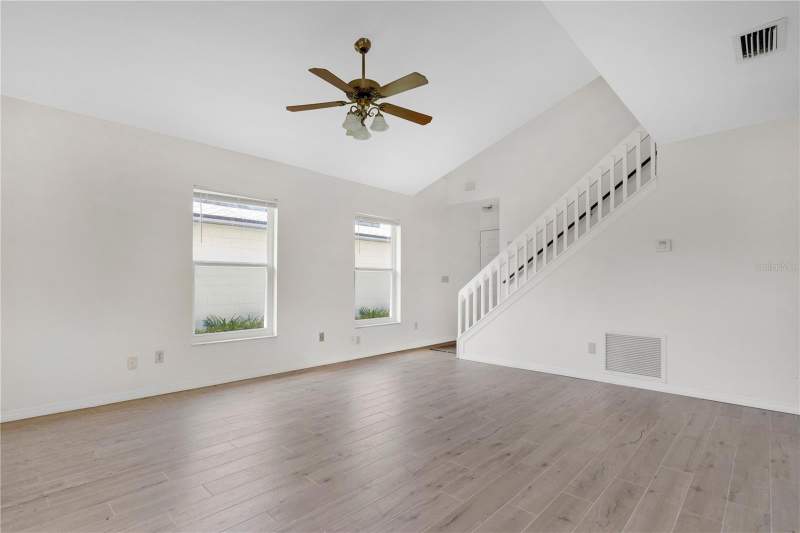 3 bedroom Single Family Residence at 11842 Atlin Drive, Whisper Lakes, Orlando — photo 4