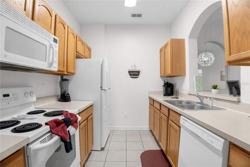 3 bedroom Condominium at 2785 Almaton Loop #303, Ventura At Windsor Hills Condo Ph 2, Kissimmee — photo 5