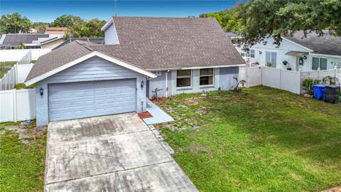 7010 Cobblewood Court, Tampa FL - photo 6 of 73