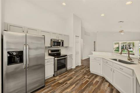 11314 Shadow Moss Court, Spring Hill FL - photo 8 of 27