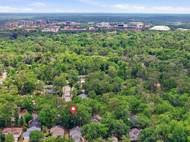 3 bedroom Single Family Residence at 1736 NW 16th Place, Colony Park, Gainesville — photo 2