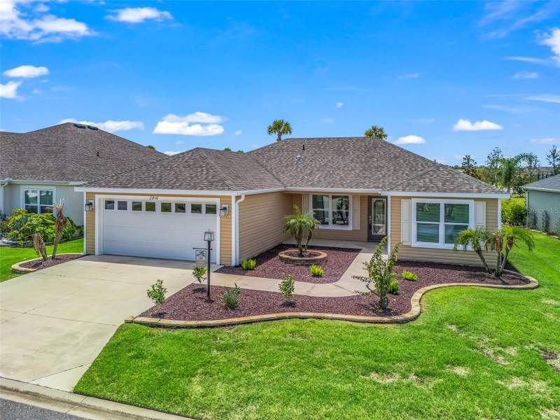 3 bedroom Single Family Residence at 2816 Navy Hill Circle, The Villages, The Villages — photo 3