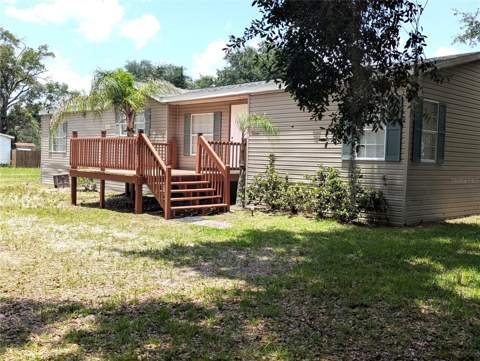 30517 Clearview Drive, Wesley Chapel FL - photo 7 of 40