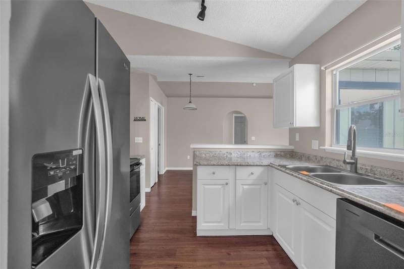 3 bedroom Single Family Residence at 525 CARLSBAD DRIVE, POINCIANA VILLAGE 1 NBHD 1 SOUTH, KISSIMMEE — photo 5