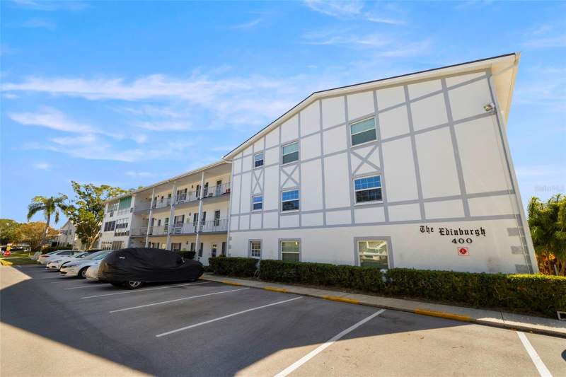 400 GLENNES LANE #206 home for sale in Douglas Arms Condos for Sale: 5 Units, Median $128K