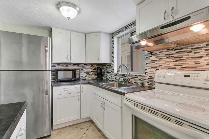 2 bedroom Condominium at 5872 17th Street #C2, Bayshore II Sec 13, Bradenton — photo 5