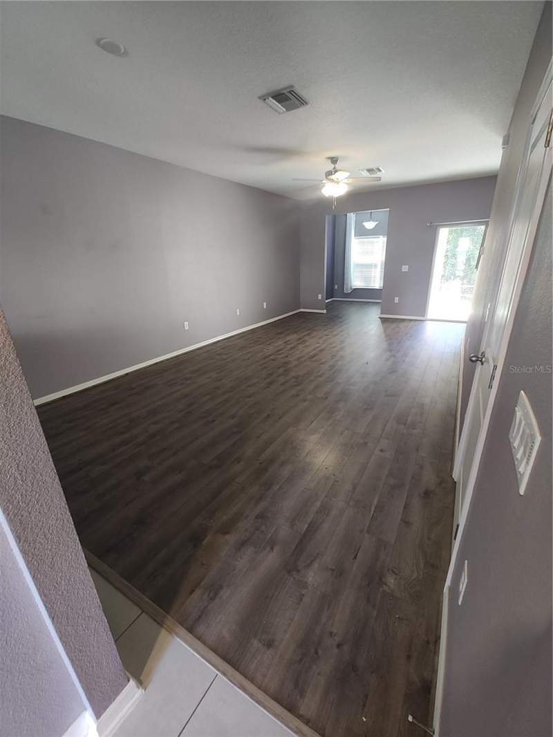 2 bedroom Townhouse at 1103 Hillhurst Drive, Meadow Pointe 03 Prcl Uu, Wesley Chapel — photo 3