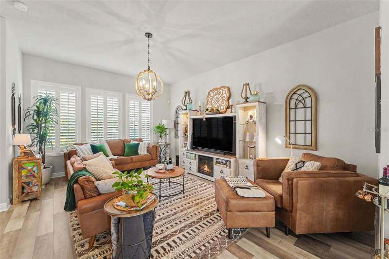 3 bedroom Townhouse at 9567 Cavendish Drive, Westchase Section 326 Tract D-3 Partial Replat, Tampa — photo 3