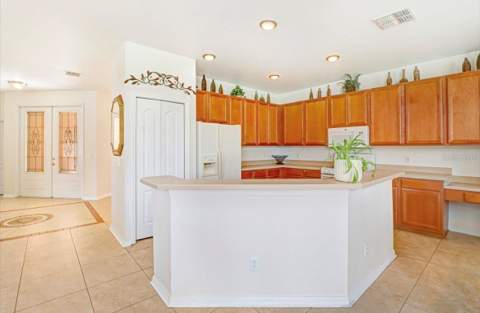 9312 Logwood Court, Tampa FL - photo 9 of 54