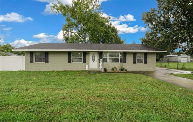 3 bedroom Single Family Residence at 11793 SE 72nd Terrace Road, Lake Weir Gardens, Belleview — photo 2