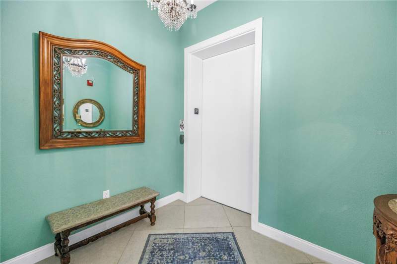 3 bedroom Condominium at 10 Franklin Court #63D, Captivas At Marina Bay Condo, St Petersburg — photo 4