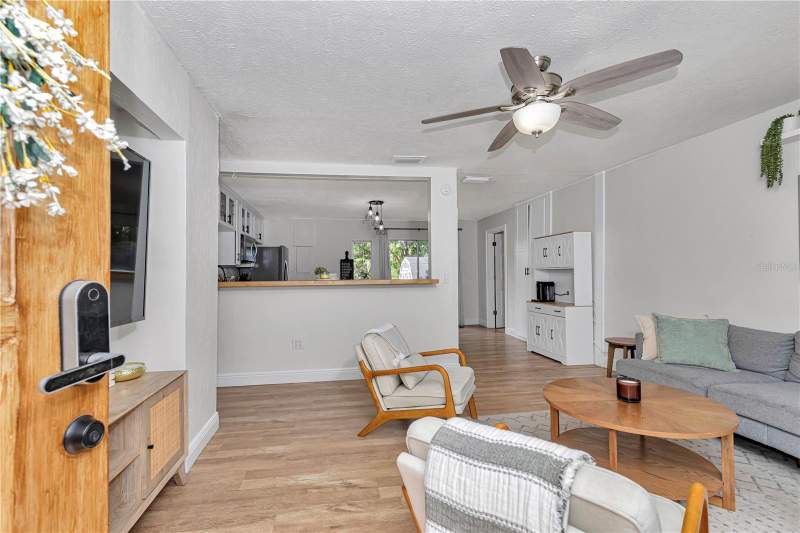 4 bedroom Single Family Residence at 1302 SE Sanchez Avenue, Woodrows, Ocala — photo 3