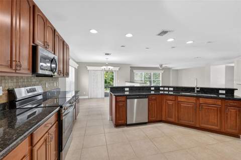545 Encarnacion Street, Punta Gorda FL - photo 17 of 47
