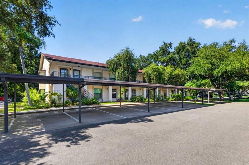 2 bedroom Condominium at 11511 113th Street #13F, Deerwood Gardens IV, Seminole — photo 2