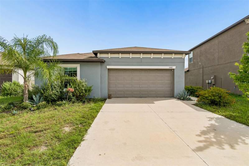 4 bedroom Single Family Residence at 5362 Blue Horizon Way, Berry Bay Estates, Wimauma — photo 2