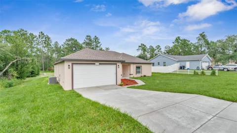11277 Fool Duck Avenue, Weeki Wachee FL - photo 8 of 58